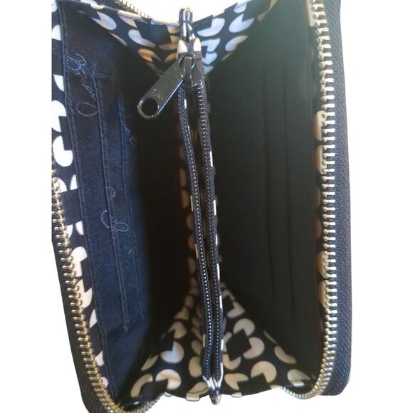 VERA BRADLEY Accordion Wallet Black Faux Leather Zip Around - Picture 3 of 6